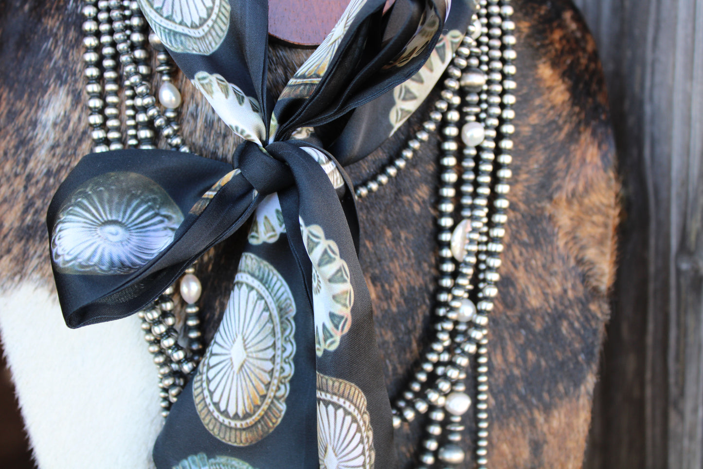 Black Big Concho Twilly